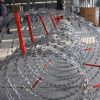 450mm coil concertina razor wire razor blade barbed wire