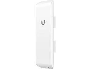Ubiquiti NanoStation M5 MIMO Wireless Bridge/Base Station
